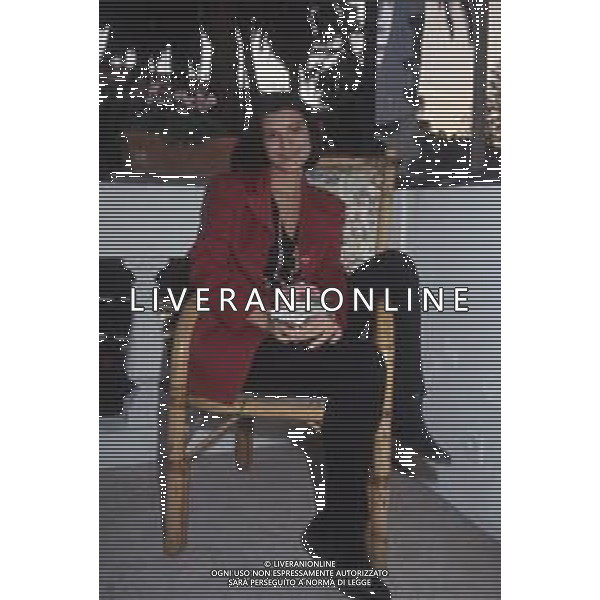 DIAP-RETROSPETTIVA LAURA PAUSINI CANTANTE NELLA FOTO LAURA PAUSINI A SANREMO NELL\'ANNO 1994 AG ALDO LIVERANI SAS