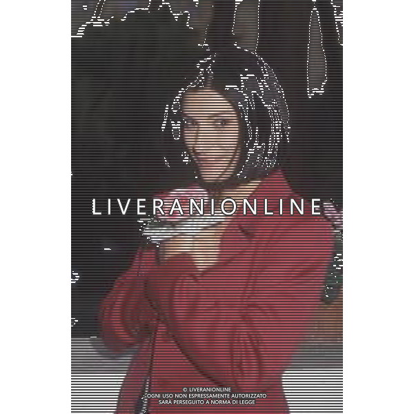 DIAP-RETROSPETTIVA LAURA PAUSINI CANTANTE NELLA FOTO LAURA PAUSINI A SANREMO NELL\'ANNO 1994 AG ALDO LIVERANI SAS