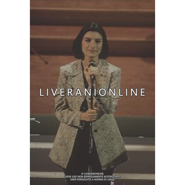 DIAP-RETROSPETTIVA LAURA PAUSINI CANTANTE NELLA FOTO LAURA PAUSINI A SANREMO NELL\'ANNO 1994 AG ALDO LIVERANI SAS