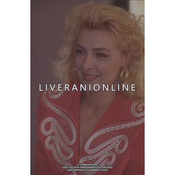 DIAP-RETROSPETTIVA ALESSANDRA CANALE ANNUNCIATRICE TELEVISIVA E CONDUTTRICE TELEVISIVA NELLA FOTO ALESSANDRA CANALE NELL\'ANNO 1995 AG ALDO LIVERANI SAS