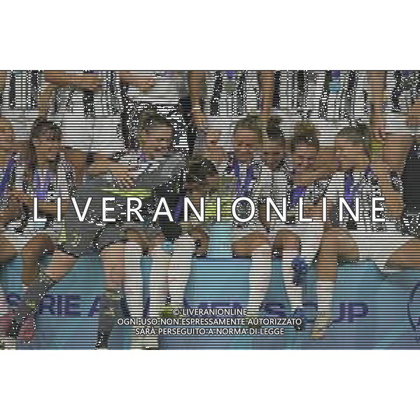 27 09 2025 - Castellammare di Stabia. Stadio Romeo Menti. Finale Serie A Women\'s Cup. Juventus-Roma Nella foto premiazione primo posto Juventus Foto Giuseppe Cuozzo/Agenzia Liverani