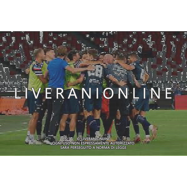TVEM September 27, 2025 Bari, Italy - SSC Bari vs UC Sampdoria - Italian Soccer Serie B 2025/2026 - San Nicola Stadium. In the pic: Fabio Depaoli of UC Sampdoria celebrates after scoring a goal with teammates foto emmanuele mastrodonato-ag aldo liverani sas