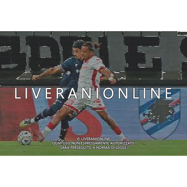 TVEM September 27, 2025 Bari, Italy - SSC Bari vs UC Sampdoria - Italian Soccer Serie B 2025/2026 - San Nicola Stadium. In the pic: Fabio Depaoli of UC Sampdoria in action against Mehdi Dorval of SSC Bari foto emmanuele mastrodonato-ag aldo liverani sas