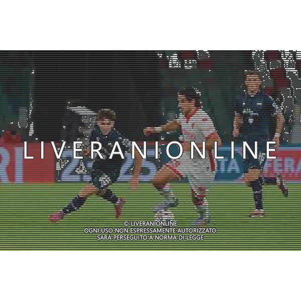 TVEM September 27, 2025 Bari, Italy - SSC Bari vs UC Sampdoria - Italian Soccer Serie B 2025/2026 - San Nicola Stadium. In the pic: Dimitrios Nikolaou of SSC Bari in action against Simone Pafundi of UC Sampdoria foto emmanuele mastrodonato-ag aldo liverani sas