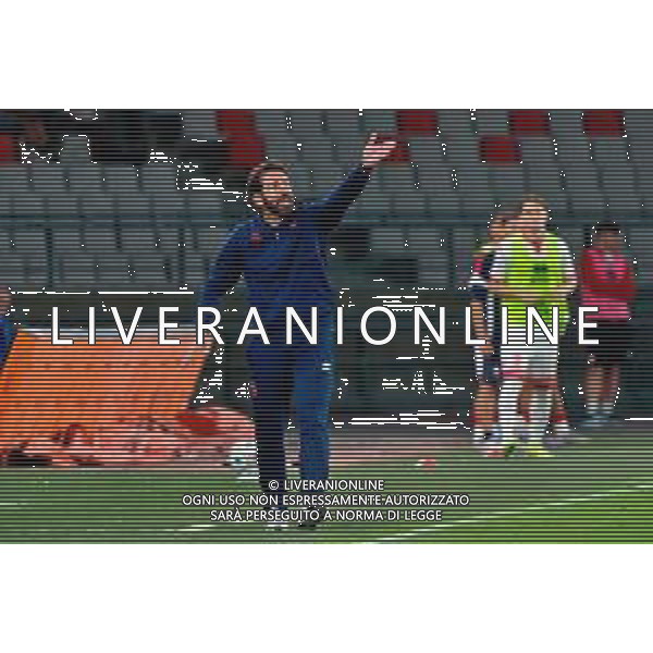 TVEM September 27, 2025 Bari, Italy - SSC Bari vs UC Sampdoria - Italian Soccer Serie B 2025/2026 - San Nicola Stadium. In the pic: coach Fabio Caserta of SSC Bari foto emmanuele mastrodonato-ag aldo liverani sas