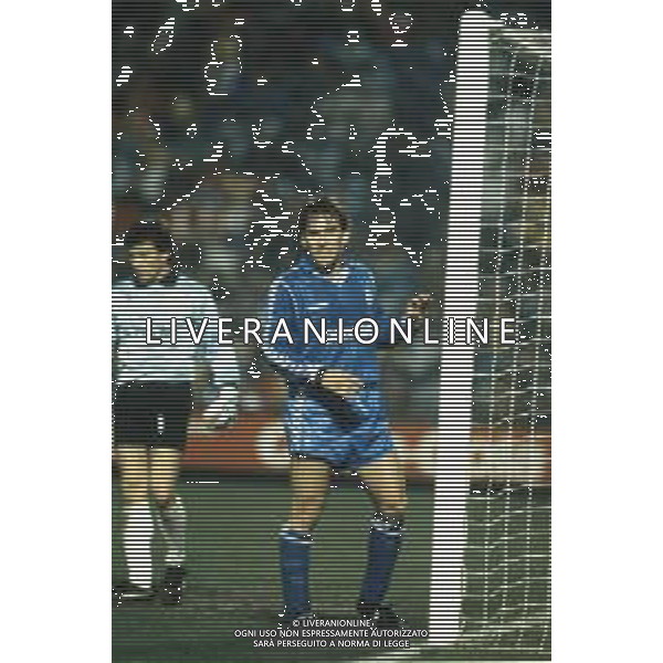 DIAP-RETROSPETTIVA MARTIN VASQUEZ CALCIATORE NELLA FOTO MARTIN VASQUEZ CON LA MAGLIA DEL REAL MADRID AG ALDO LIVERANI SAS