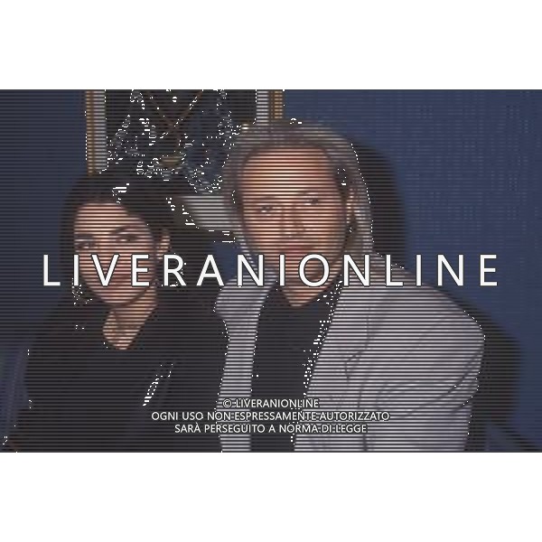 DIAP-RETROSPETTIVA AMEDEO MINGHI CANTANTE NELLA FOTO AMEDEO MINGHI CON MIETTA AL FESTIVAL DI SANREMO NELL\'ANNO 1990 AG ALDO LIVERANI SAS