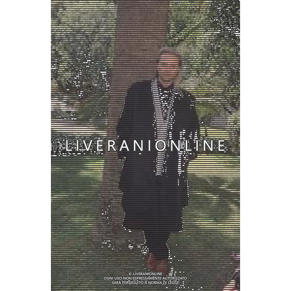 DIAP-RETROSPETTIVA AMEDEO MINGHI CANTANTE NELLA FOTO AMEDEO MINGHI AL FESTIVAL DI SANREMO NELL\'ANNO 1990 AG ALDO LIVERANI SAS