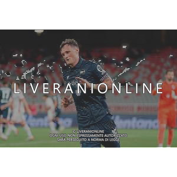 TVEM September 27, 2025 Bari, Italy - SSC Bari vs UC Sampdoria - Italian Soccer Serie B 2025/2026 - San Nicola Stadium. In the pic: Liam Henderson of UC Sampdoria foto emmanuele mastrodonato-ag aldo liverani sas