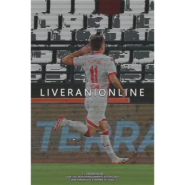 TVEM September 27, 2025 Bari, Italy - SSC Bari vs UC Sampdoria - Italian Soccer Serie B 2025/2026 - San Nicola Stadium. In the pic: Gabriele Moncini of SSC Bari celebrates after scoring a goal foto emmanuele mastrodonato-ag aldo liverani sas