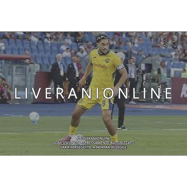 Suat Serdar of Hellas Verona FC play the ball during AS Roma vs Hellas Verona FC, 5° Serie A Enilive 2025-26 game at Olimpic stadium in Roma (RM), Italy, on September 28, 2025. (Photo by Davide Casentini) - AGENZIA ALDO LIVERANI SAS