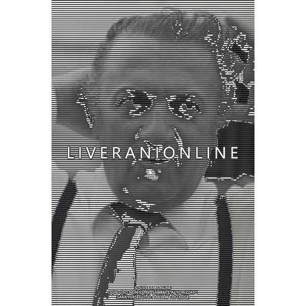 NEG-Federico Fellini regista, sceneggiatore, scrittore e fumettista italiano - Retrospettiva nella foto Federico Fellini al Circo durante le riprese del film documentario \' I CLOWNS \' a Roma nel 1970 © Archivio / AGENZIA ALDO LIVERANI SAS