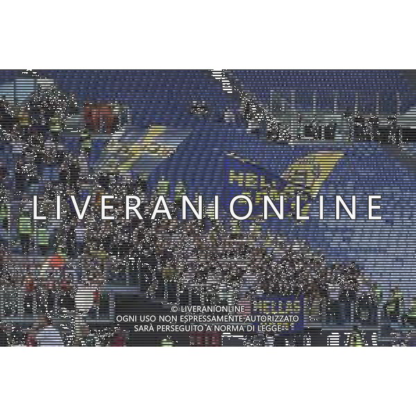 Hellas Veorna fans show their support during AS Roma vs Hellas Verona FC, 5° Serie A Enilive 2025-26 game at Olimpic stadium in Roma (RM), Italy, on September 28, 2025. (Photo by Davide Casentini) - AGENZIA ALDO LIVERANI SAS