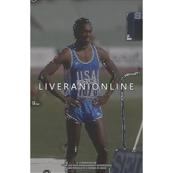 DIAP-RETROSPETTIVA HARRY LEE REYNOLDS ATLETA NELLA FOTO HARRY LEE REYNOLDS AI MONDIALI DI ATLETICA A ROMA NELL\'ANNO 1987 AG ALDO LIVERANI SAS