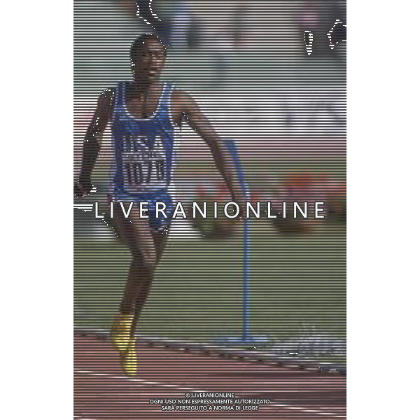 DIAP-RETROSPETTIVA HARRY LEE REYNOLDS ATLETA NELLA FOTO HARRY LEE REYNOLDS AI MONDIALI DI ATLETICA A ROMA NELL\'ANNO 1987 AG ALDO LIVERANI SAS