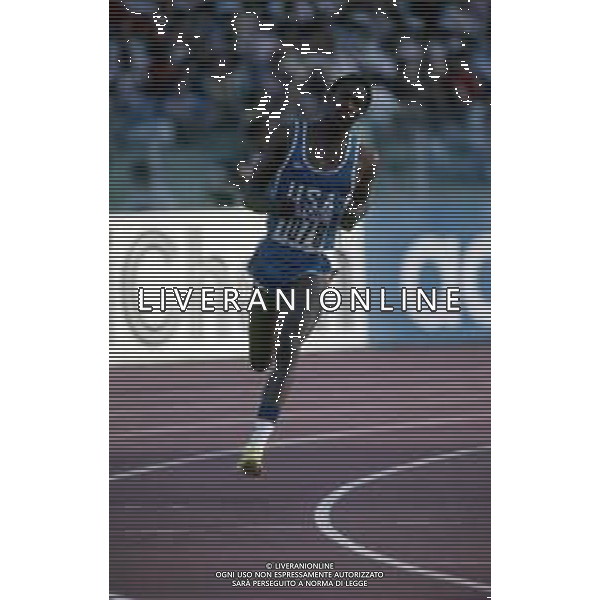 DIAP-RETROSPETTIVA HARRY LEE REYNOLDS ATLETA NELLA FOTO HARRY LEE REYNOLDS AI MONDIALI DI ATLETICA A ROMA NELL\'ANNO 1987 AG ALDO LIVERANI SAS