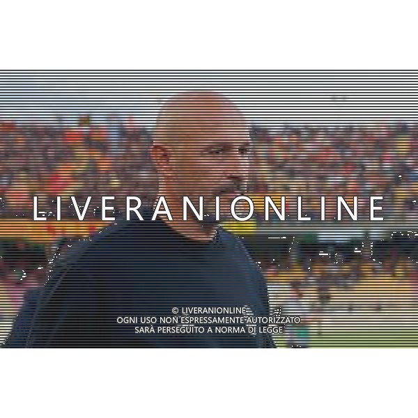 TVEM September 28, 2025 Lecce, Italy - US Lecce vs Bologna FC - Italian soccer serie A 2025/26 - Via Del Mare Stadium. In the pic: coach Vincenzo Italiano of Bologna FC FOTO EMMANUELE MASTRODONATO-AG ALDO LIVERANI SAS
