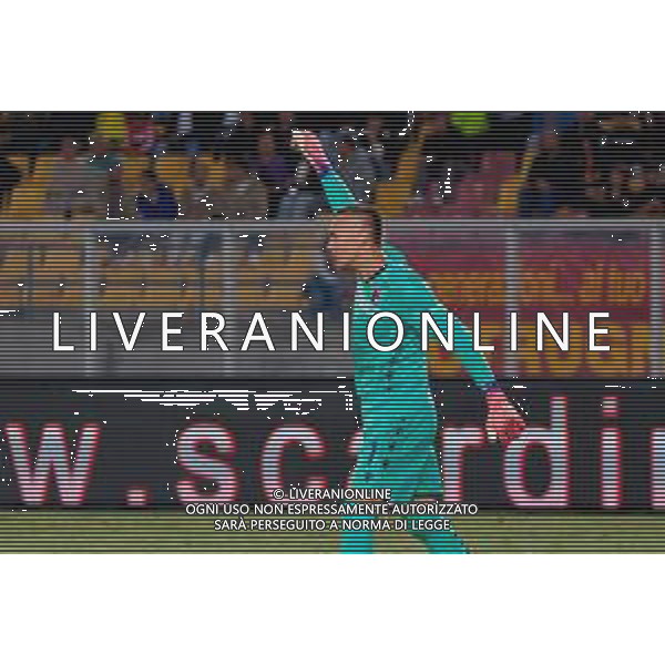 TVEM September 28, 2025 Lecce, Italy - US Lecce vs Bologna FC - Italian soccer serie A 2025/26 - Via Del Mare Stadium. In the pic: Lukasz Skorupski of Bologna FC FOTO EMMANUELE MASTRODONATO-AG ALDO LIVERANI SAS