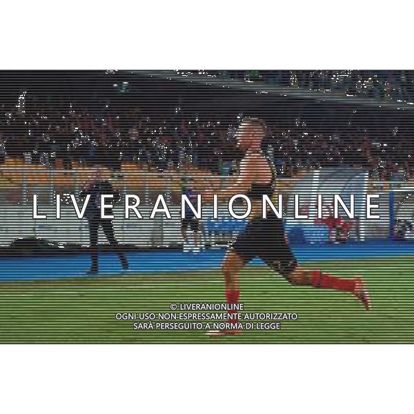 TVEM September 28, 2025 Lecce, Italy - US Lecce vs Bologna FC - Italian soccer serie A 2025/26 - Via Del Mare Stadium. In the pic: Francesco Camarda of US Lecce celebrates after scoring a goal FOTO EMMANUELE MASTRODONATO-AG ALDO LIVERANI SAS