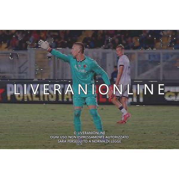 TVEM September 28, 2025 Lecce, Italy - US Lecce vs Bologna FC - Italian soccer serie A 2025/26 - Via Del Mare Stadium. In the pic: Lukasz Skorupski of Bologna FC FOTO EMMANUELE MASTRODONATO-AG ALDO LIVERANI SAS
