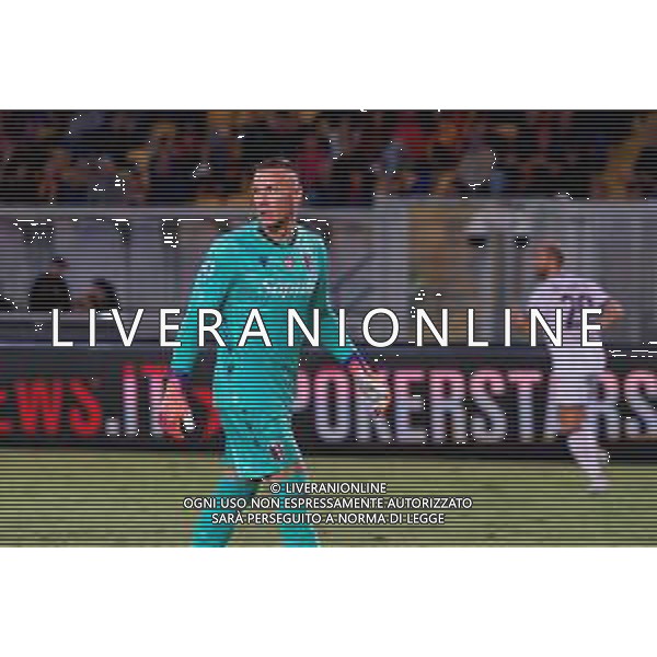 TVEM September 28, 2025 Lecce, Italy - US Lecce vs Bologna FC - Italian soccer serie A 2025/26 - Via Del Mare Stadium. In the pic: Lukasz Skorupski of Bologna FC FOTO EMMANUELE MASTRODONATO-AG ALDO LIVERANI SAS