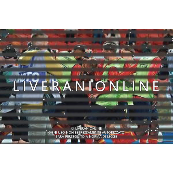 TVEM September 28, 2025 Lecce, Italy - US Lecce vs Bologna FC - Italian soccer serie A 2025/26 - Via Del Mare Stadium. In the pic: Francesco Camarda of US Lecce celebrates after scoring a goal with teammates FOTO EMMANUELE MASTRODONATO-AG ALDO LIVERANI SAS
