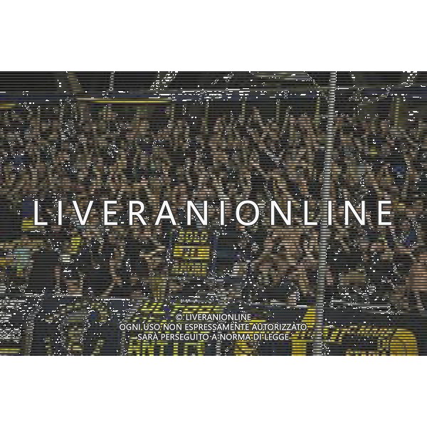 30 09 2025 - Castellammare di Stabia. Stadio Romeo Menti. Serie B. Juve Stabia-Mantova Nella foto tifosi Juve Stabia Foto Giuseppe Cuozzo/Agenzia Liverani