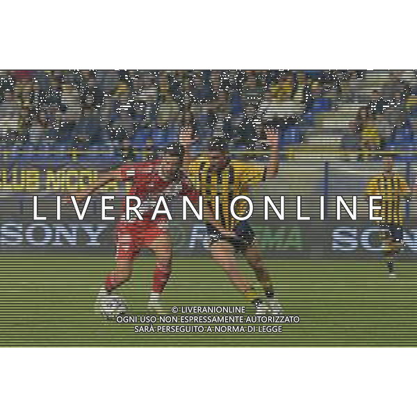 30 09 2025 - Castellammare di Stabia. Stadio Romeo Menti. Serie B. Juve Stabia-Mantova Nella foto Tommaso Marras, Alessandro Gabrielloni Foto Giuseppe Cuozzo/Agenzia Liverani