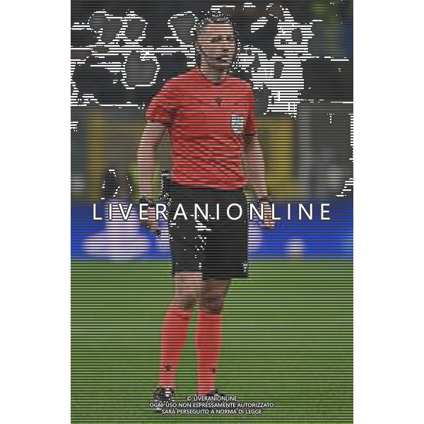 Inter vs Slavia Praga nella foto l\'arbitro Chris Kavanagh (ING) Milano 30-09-2025 Stadio Giuseppe Meazza - San Siro Inter vs Slavia Praga UEFA Champions League fase a girone unico - 2a giornata foto Roberto Garavaglia/Agenzia Aldo Liverani sas