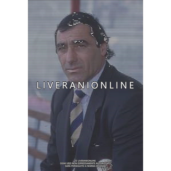 DIAP-RETROSPETTIVA MASSIMO CACCIATORI ALLENATORE ASCOLI CALCIO NELLA FOTO MASSIMO CACCIATORI ALLENATORE ASCOLI CALCIO NELL\'ANNO 1992 AG ALDO LIVERANI SAS