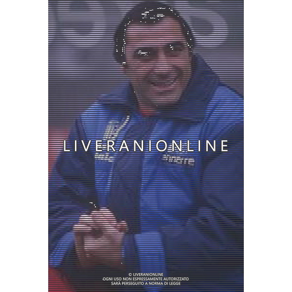 DIAP-RETROSPETTIVA MASSIMO CACCIATORI ALLENATORE ASCOLI CALCIO NELLA FOTO MASSIMO CACCIATORI ALLENATORE ASCOLI CALCIO NELL\'ANNO 1992 AG ALDO LIVERANI SAS