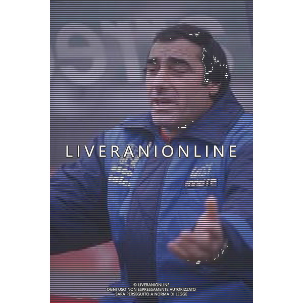 DIAP-RETROSPETTIVA MASSIMO CACCIATORI ALLENATORE ASCOLI CALCIO NELLA FOTO MASSIMO CACCIATORI ALLENATORE ASCOLI CALCIO NELL\'ANNO 1992 AG ALDO LIVERANI SAS