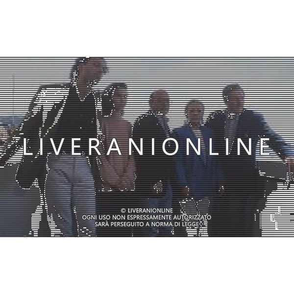 DIAP-RETROSPETTIVA MARCELLO MASTROIANNI ATTORE NELLA FOTO JEANNE MOREAU CON MARCELLO MASTROIANNI AL FESTIVAL INTERNAZIONALE DEL CINEMA DI CANNES NELL\'ANNO 1991 E IL CAST DEL FILM AG ALDO LIVERANI SAS 