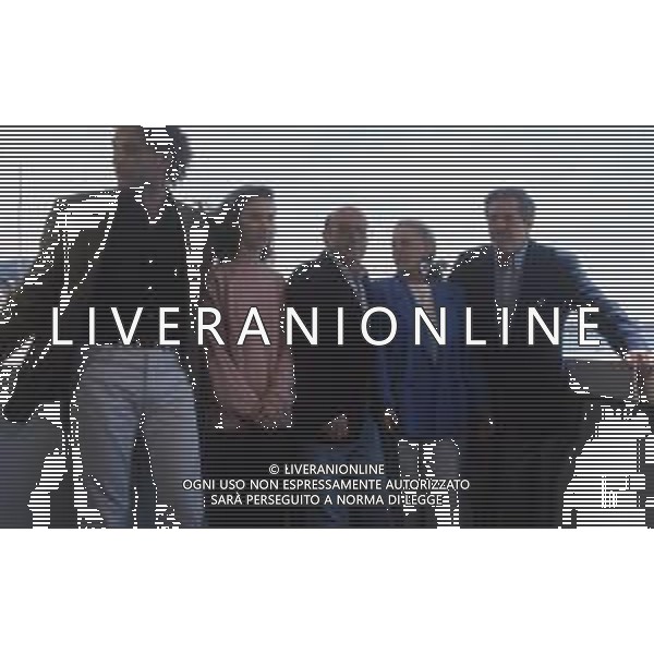 DIAP-RETROSPETTIVA MARCELLO MASTROIANNI ATTORE NELLA FOTO JEANNE MOREAU CON MARCELLO MASTROIANNI AL FESTIVAL INTERNAZIONALE DEL CINEMA DI CANNES NELL\'ANNO 1991 E IL CAST DEL FILM AG ALDO LIVERANI SAS 