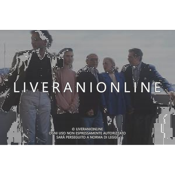 DIAP-RETROSPETTIVA MARCELLO MASTROIANNI ATTORE NELLA FOTO JEANNE MOREAU CON MARCELLO MASTROIANNI AL FESTIVAL INTERNAZIONALE DEL CINEMA DI CANNES NELL\'ANNO 1991 E IL CAST DEL FILM AG ALDO LIVERANI SAS 