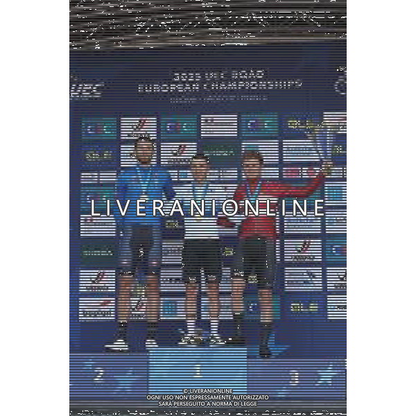 01-10-2025 European Championships Cronometro Elite; 2025, Soudal - Quick Step; 2025, Ineos Grenadiers; 2025, Danimarca; Evenepoel, Remco; Ganna, Filippo; Larsen, Niklas; Etoile Sur Rhone; ©SIROTTI - AGENZIA ALDO LIVERANI SAS