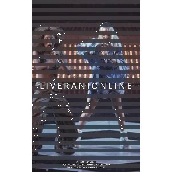 DIAP-RETROSPETTIVA COMPLESSO MUSICALE SPICE GIRLS NELLA FOTO IL COMPLESSO DELLE SPICE GIRLS A SANREMO NELL\'ANNO 1997 AG ALDO LIVERANI SAS