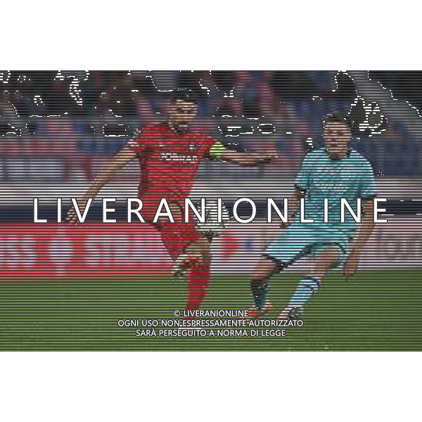 TVRG Bologna vs Friburgo nella foto Vincenzo Grifo (Friburgo) e Emil Holm (Bologna) Bologna 02-10-2025 Stadio Renato Dall\'Ara Bologna vs Friburgo UEFA Europa League fase a girone unico - 2a giornata foto Roberto Garavaglia/Agenzia Aldo Liverani sas