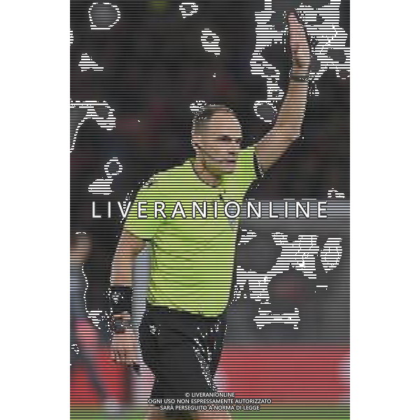 TVRG Bologna vs Friburgo nella foto l\'arbitro Nenad Minakovic (SRB) Bologna 02-10-2025 Stadio Renato Dall\'Ara Bologna vs Friburgo UEFA Europa League fase a girone unico - 2a giornata foto Roberto Garavaglia/Agenzia Aldo Liverani sas