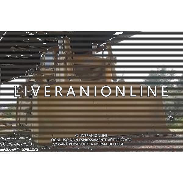 TVRCOR - Acco Super Dozer - Portogruaro (VE) nella foto Acco Super Dozer la ruspa piu’ pesante del mondo ©TVRCOR Roberta Corradin - AGENZIA ALDO LIVERANI SAS