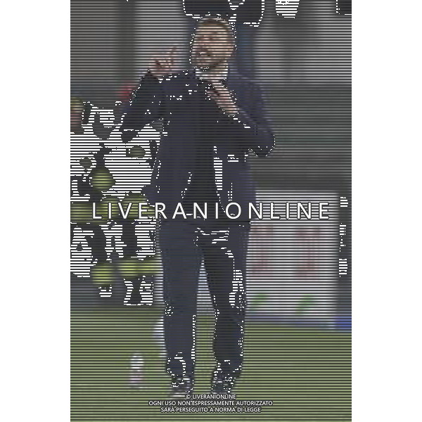 Paolo Zanetti Head Coach of Hellas Verona FC gestures during Hellas Verona FC vs US Sassuolo, 6° Serie A Enilive 2025-26 game at Marcantonio Bentegodi stadium in Verona (VR), Italy, on October 03, 2025. (Photo by Davide Casentini) AG ALDO LIVERANI SAS