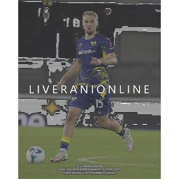 Victor Nelsson of Hellas Verona FC play the ball during Hellas Verona FC vs US Sassuolo, 6° Serie A Enilive 2025-26 game at Marcantonio Bentegodi stadium in Verona (VR), Italy, on October 03, 2025. (Photo by Davide Casentini)- AGENZIA ALDO LIVERANI SAS