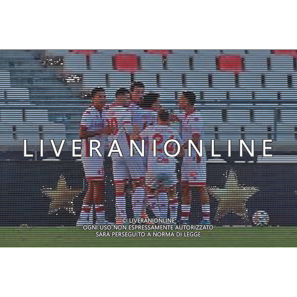 TVEM October 04, 2025 Bari, Italy - SSC Bari vs Padova Calcio - Italian Soccer Serie B 2025/2026 - San Nicola Stadium. In the pic: Leonardo Cerri of SSC Bari celebrates after scoring a goal with teammates ©TVEM Emmanuele Mastrodonato - AGENZIA ALDO LIVERANI SAS