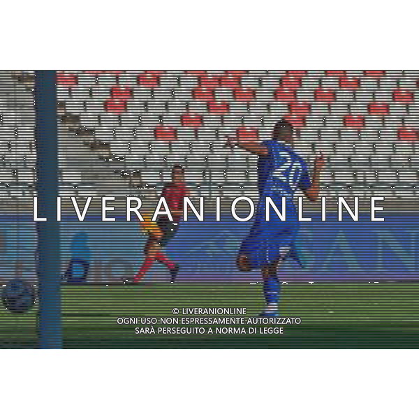 TVEM October 04, 2025 Bari, Italy - SSC Bari vs Padova Calcio - Italian Soccer Serie B 2025/2026 - San Nicola Stadium. In the pic: Mattia Bortolussi of Padova Calcio celebrates after scoring a goal ©TVEM Emmanuele Mastrodonato - AGENZIA ALDO LIVERANI SAS