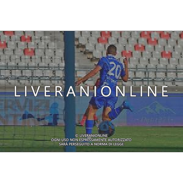 TVEM October 04, 2025 Bari, Italy - SSC Bari vs Padova Calcio - Italian Soccer Serie B 2025/2026 - San Nicola Stadium. In the pic: Mattia Bortolussi of Padova Calcio celebrates after scoring a goal ©TVEM Emmanuele Mastrodonato - AGENZIA ALDO LIVERANI SAS