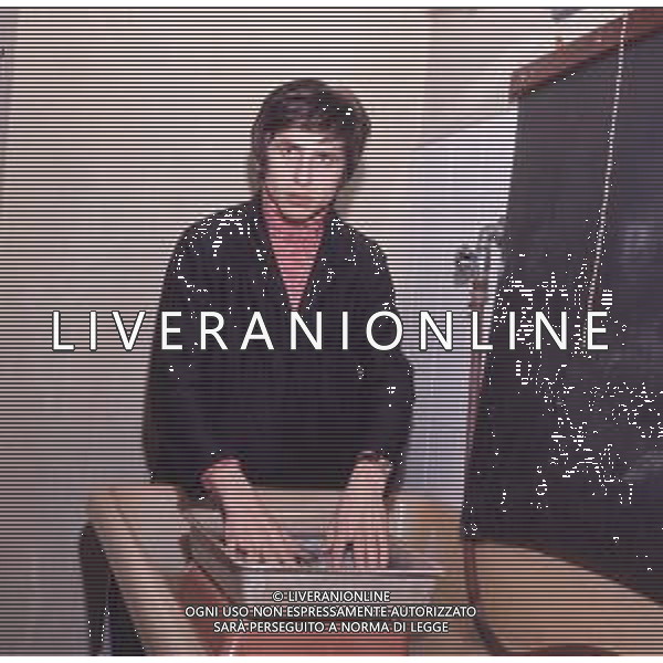 COL-RETROSPETTIVA PAOLO MENGOLI CANTANTE NELLA FOTO PAOLO MENGOLI AG ALDO LIVERANI SAS