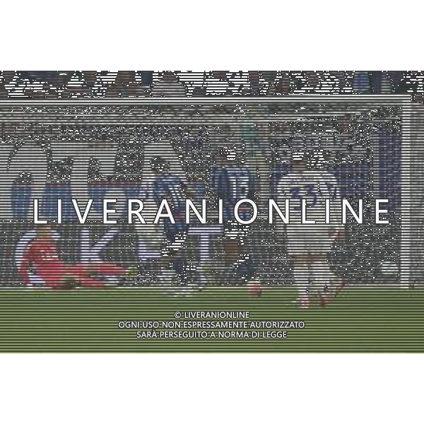 Lazar Samardzic of Atalanta BC scores a goal during Atalanta BC vs Como 1907, 6° Serie A Enilive 2025-26 game at New Balance Arena in Bergamo (BG), Italy, on October 04, 2025. (Photo by Davide Casentini)- AGENZIA ALDO LIVERANI SAS