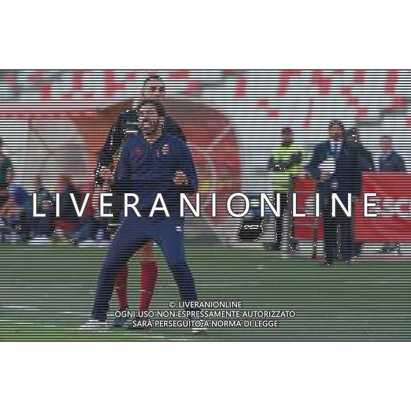 TVEM October 04, 2025 Bari, Italy - SSC Bari vs Padova Calcio - Italian Soccer Serie B 2025/2026 - San Nicola Stadium. In the pic: coach Fabio Caserta of SSC Bari foto emmauele mastrodonato-ag aldo liverani sas