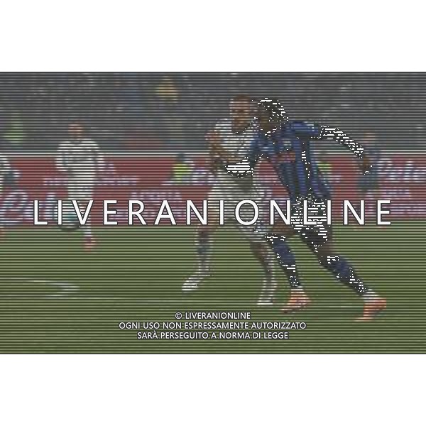 Ademola Lookman of Atalanta BC play the ball during Atalanta BC vs Como 1907, 6° Serie A Enilive 2025-26 game at New Balance Arena in Bergamo (BG), Italy, on October 04, 2025. (Photo by Davide Casentini)- AGENZIA ALDO LIVERANI SAS