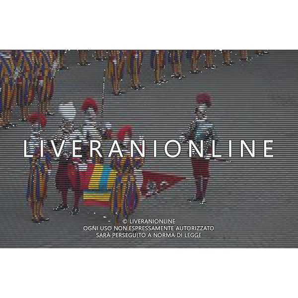 Citta’ del Vaticano 04 Ottobre 2025 Giuramento della Giuramento della Guardia Svizzera Pontificia alla presenza di Sua Santita’ Papa Leone XIV (non accadeva dal 1968 con Paolo VI) nel cortile di San Damaso del Palazzo Apostolico Nella foto: Foto Credit: Andrea Bracaglia- AGENZIA ALDO LIVERANI SAS